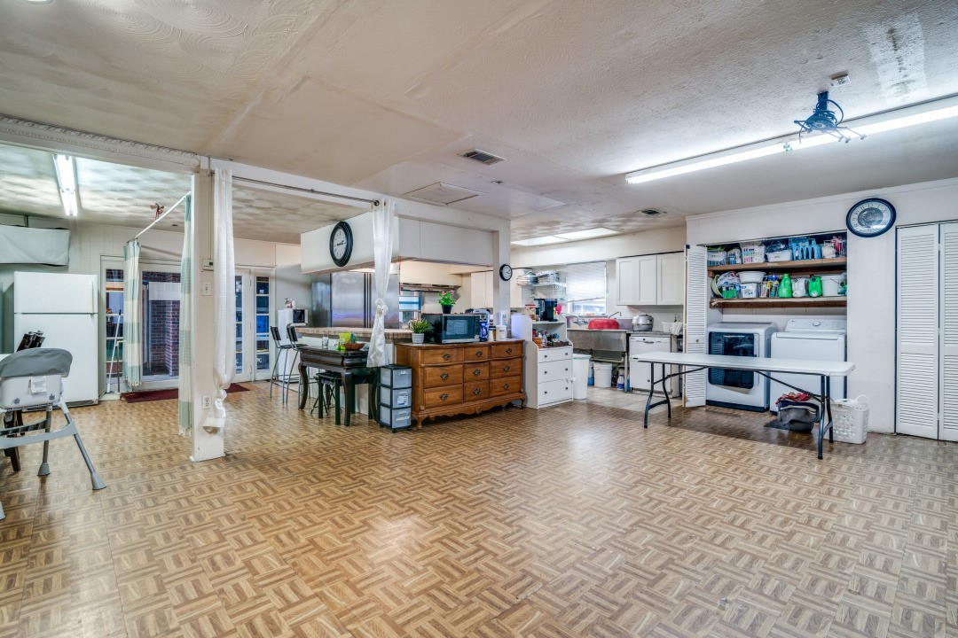 4502 Lawler Road