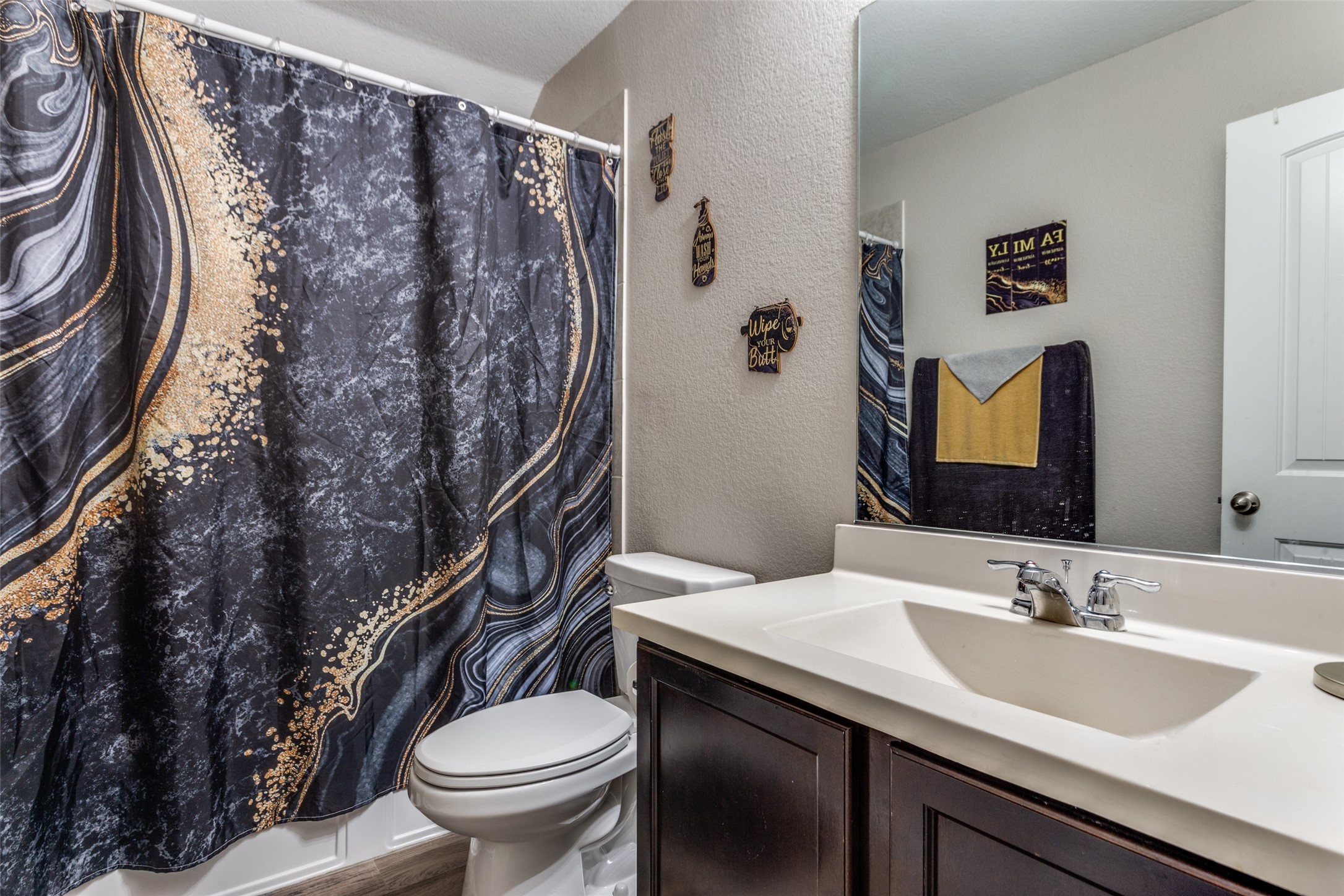 5845 Wake Robin Drive
