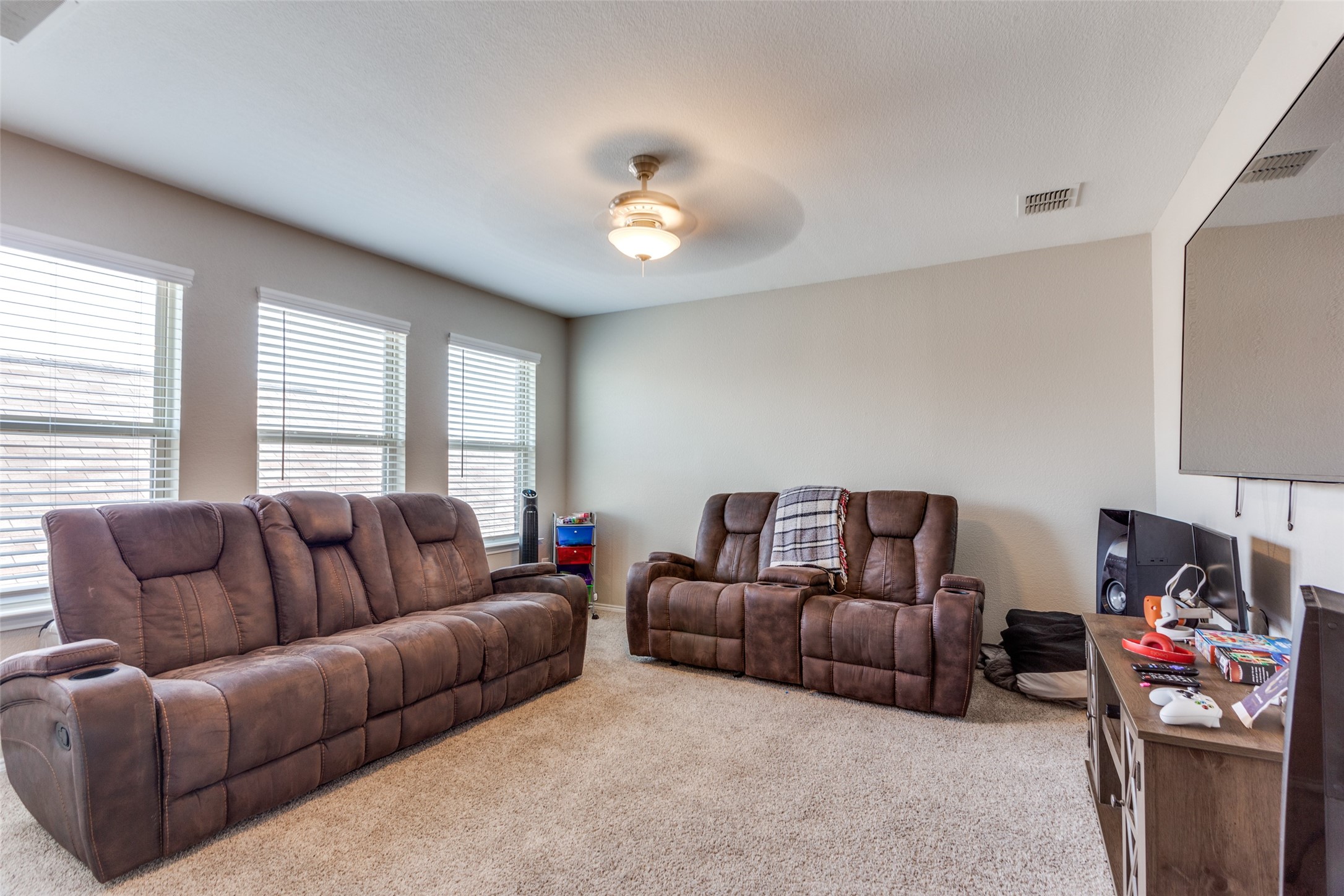 5845 Wake Robin Drive