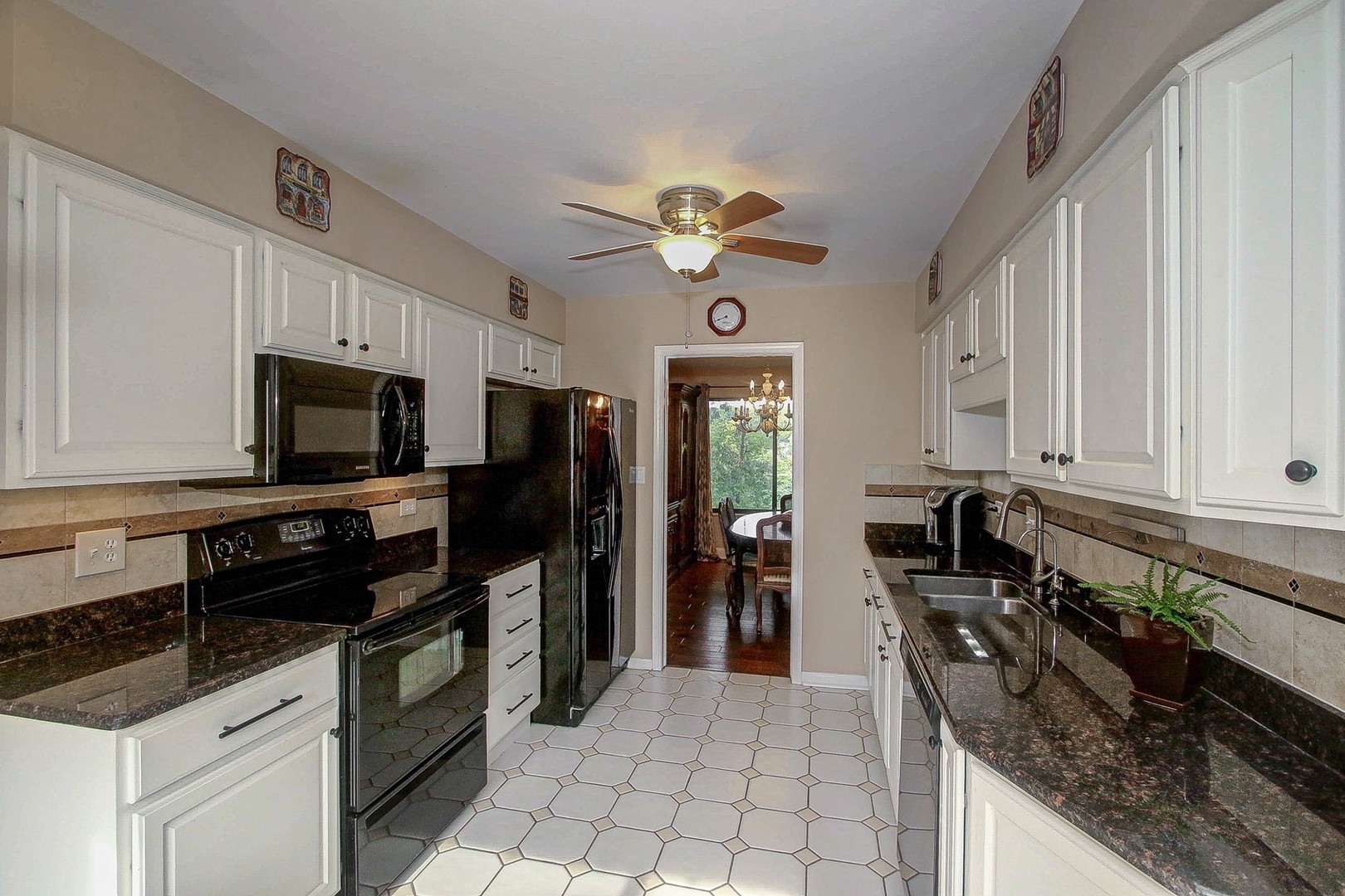 275 Bluff Court