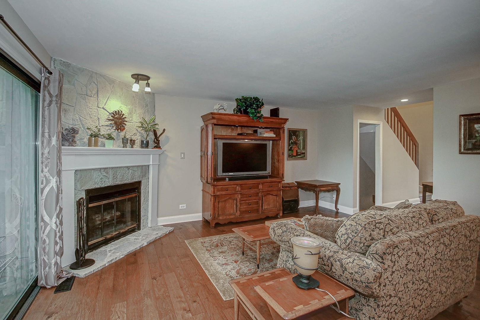 275 Bluff Court