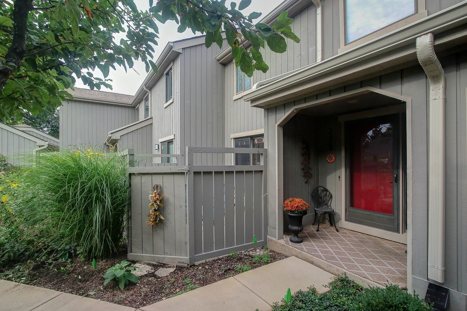 275 Bluff Court