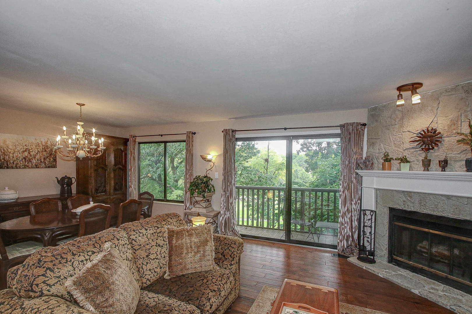 275 Bluff Court