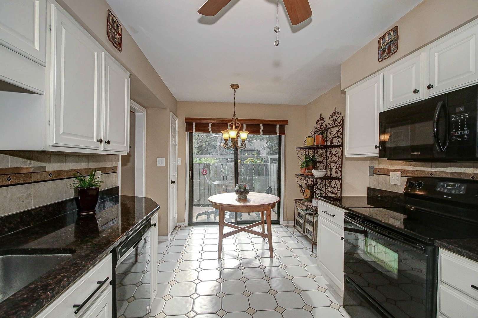 275 Bluff Court