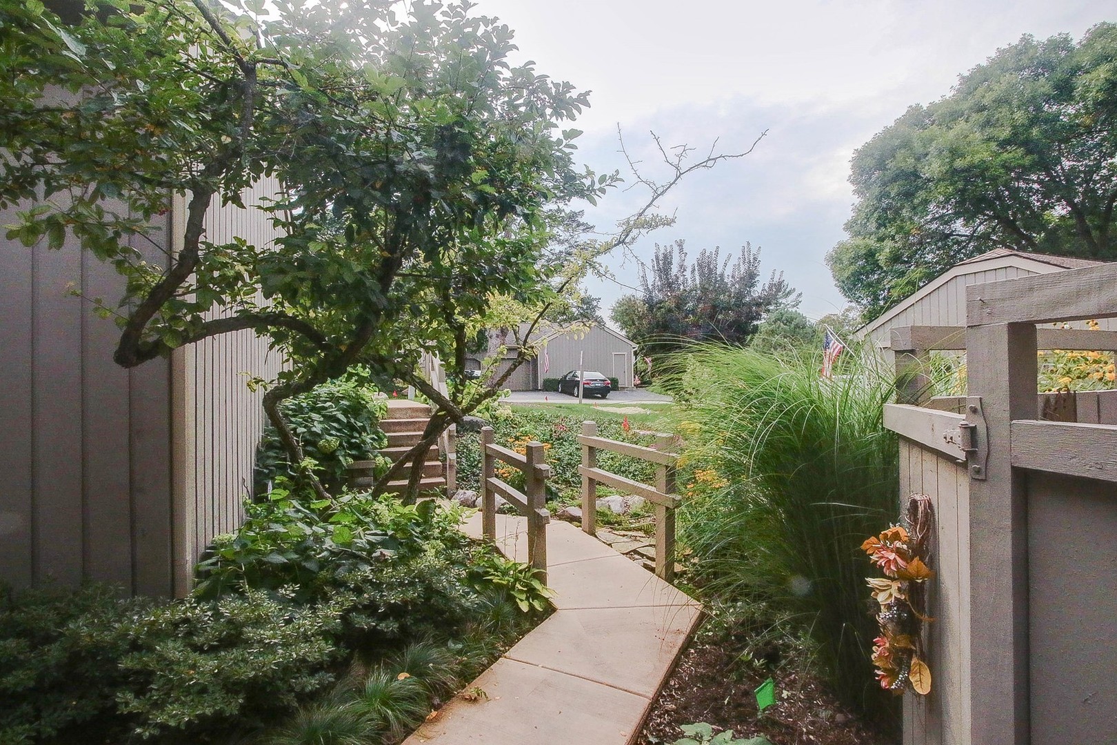 275 Bluff Court