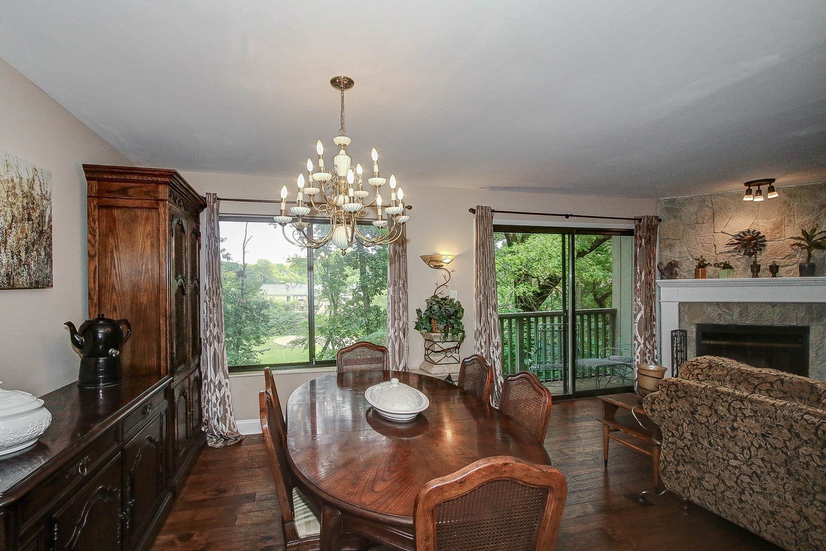 275 Bluff Court