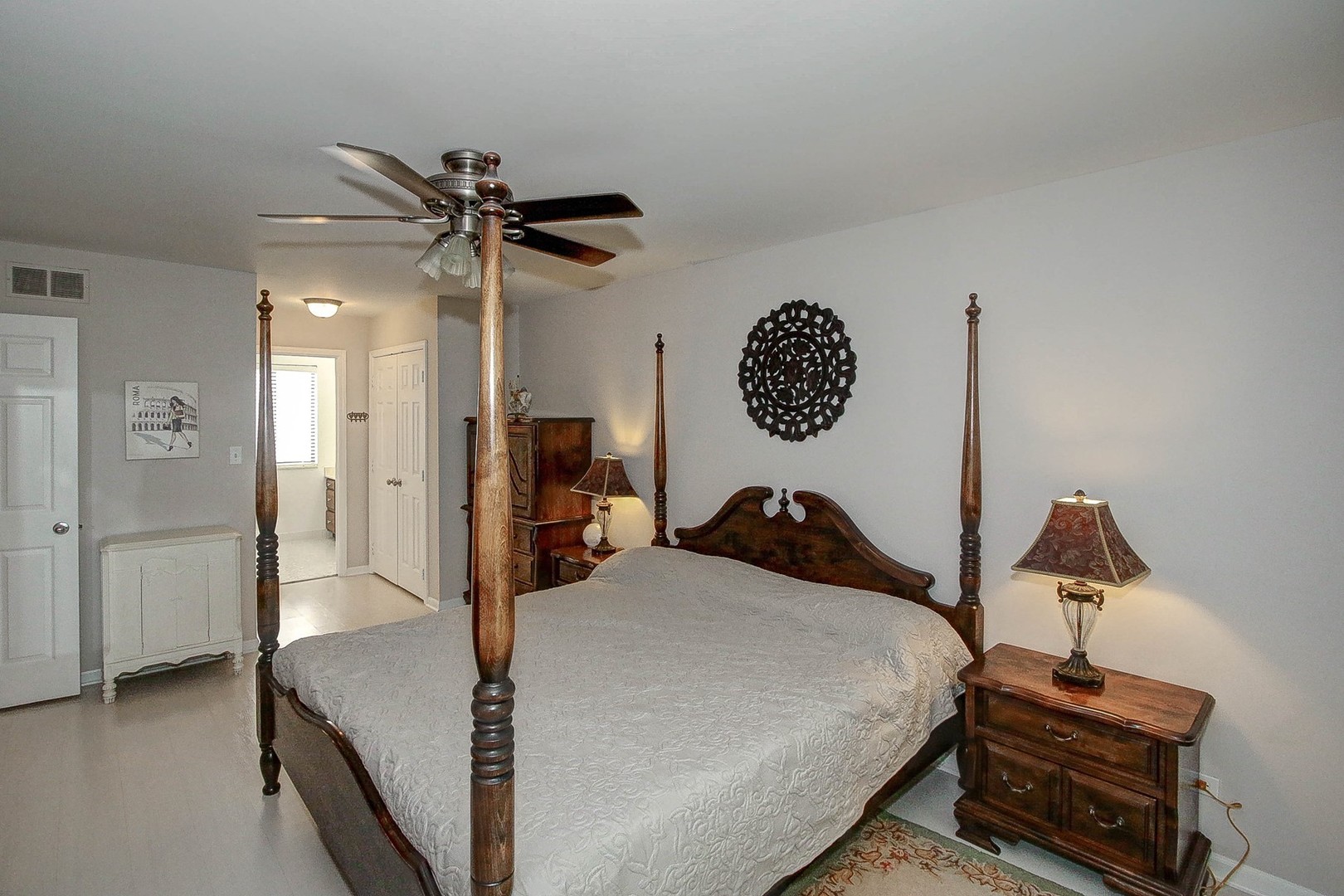 275 Bluff Court