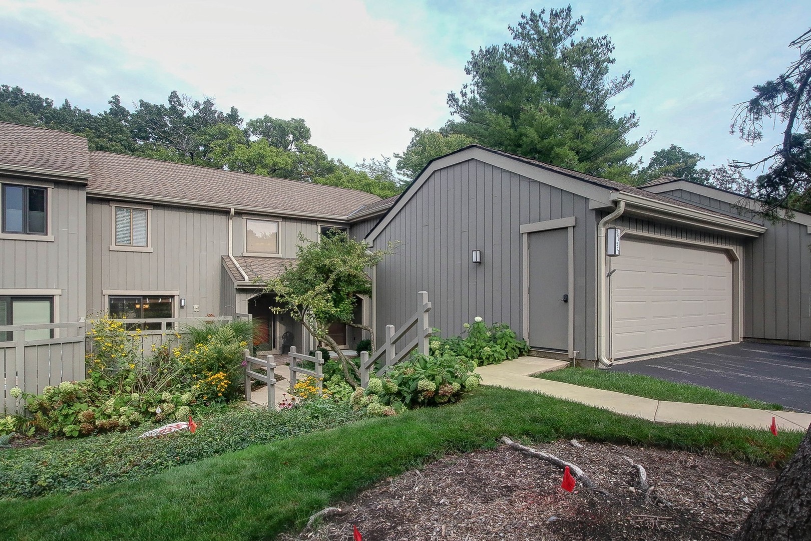 275 Bluff Court