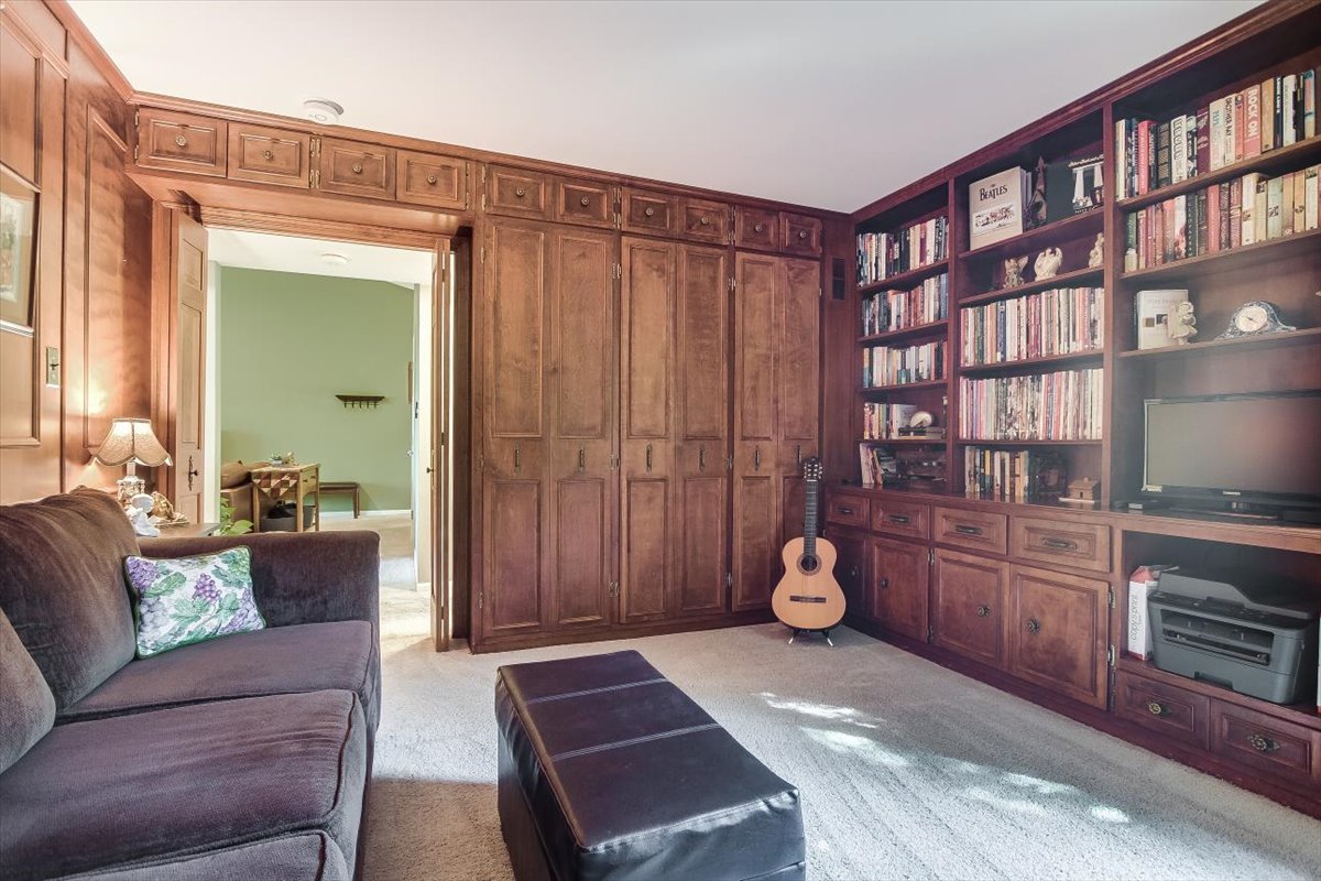 468 Valley View Road Unit: A