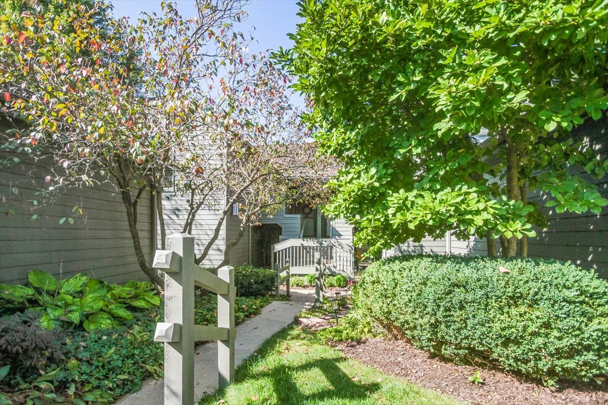 468 Valley View Road Unit: A