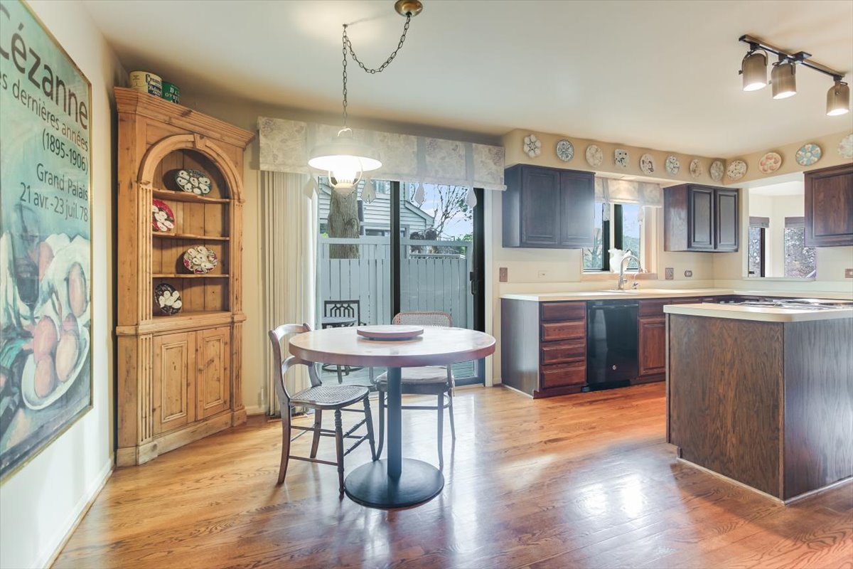 2396 Oak Hill Road S