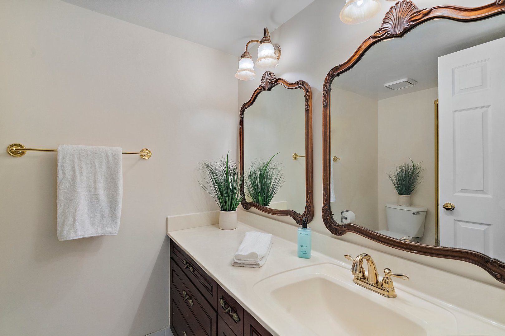 444 Old Barn Road Unit: C