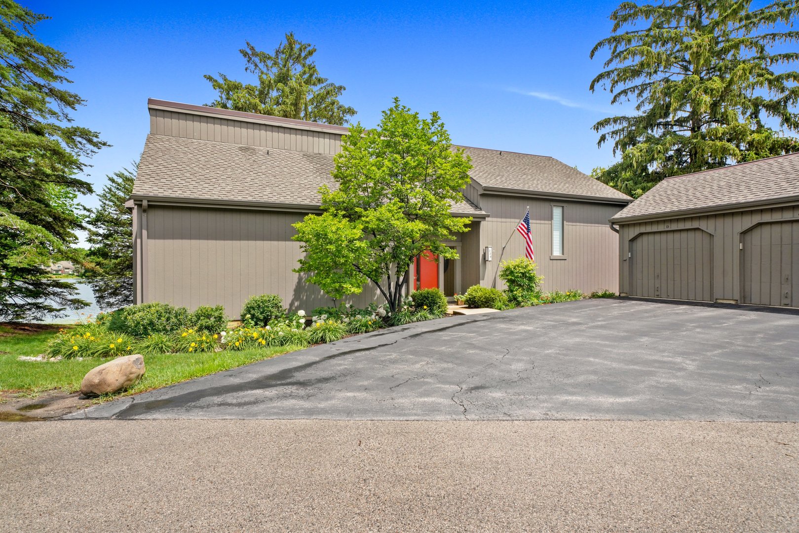 330 ISLAND VIEW Lane Unit: A