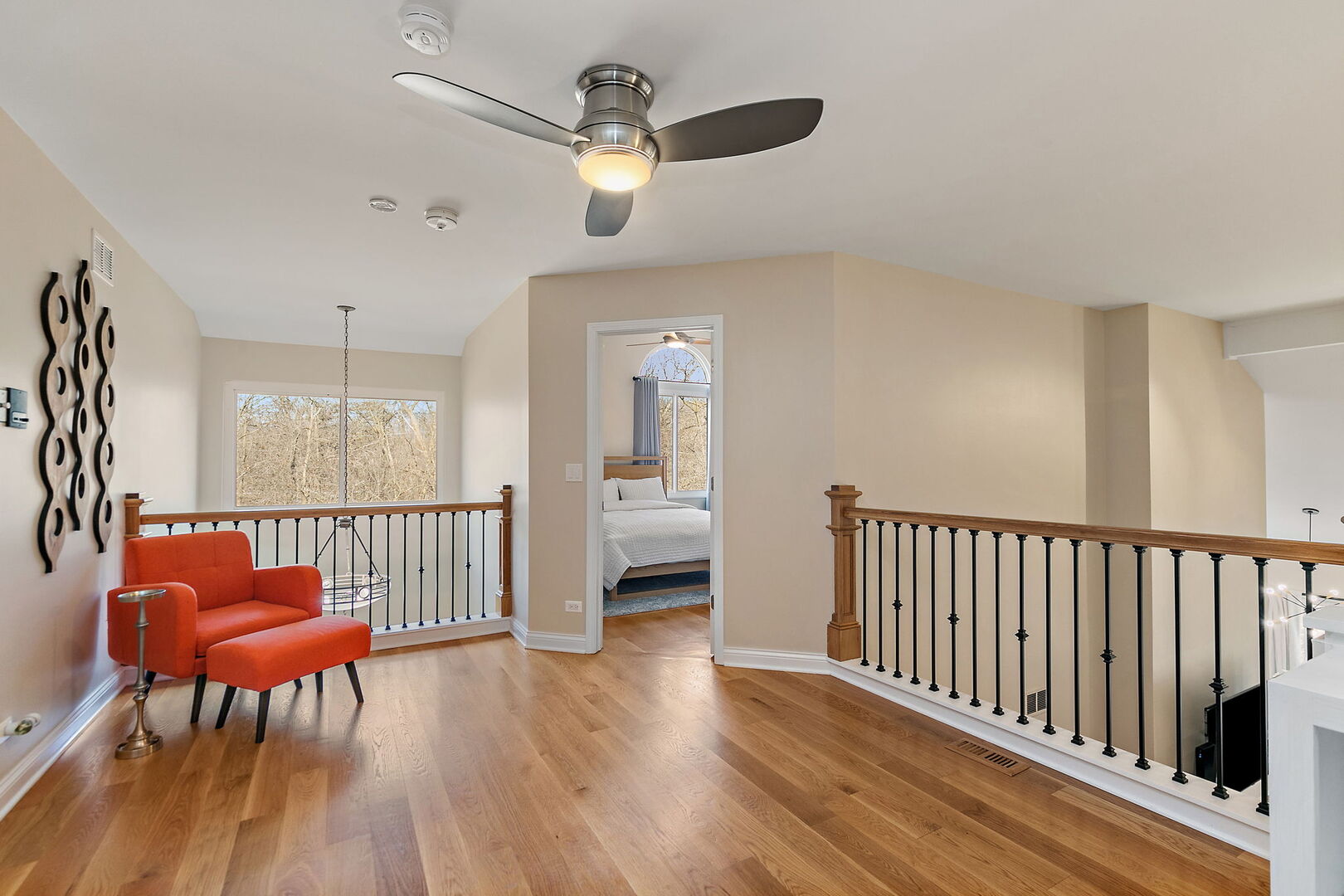 233 North Bay Court Unit: 1121