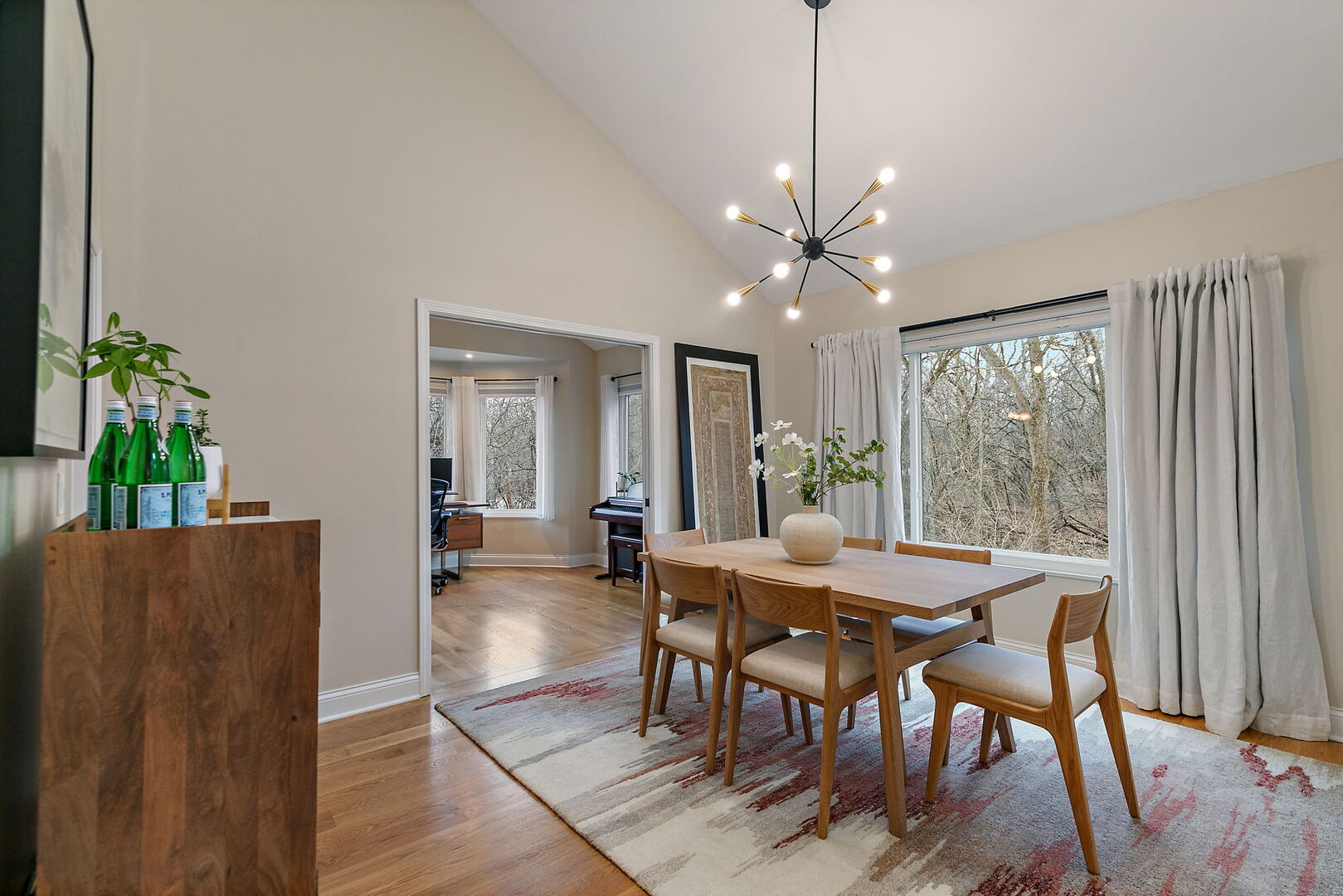 233 North Bay Court Unit: 1121