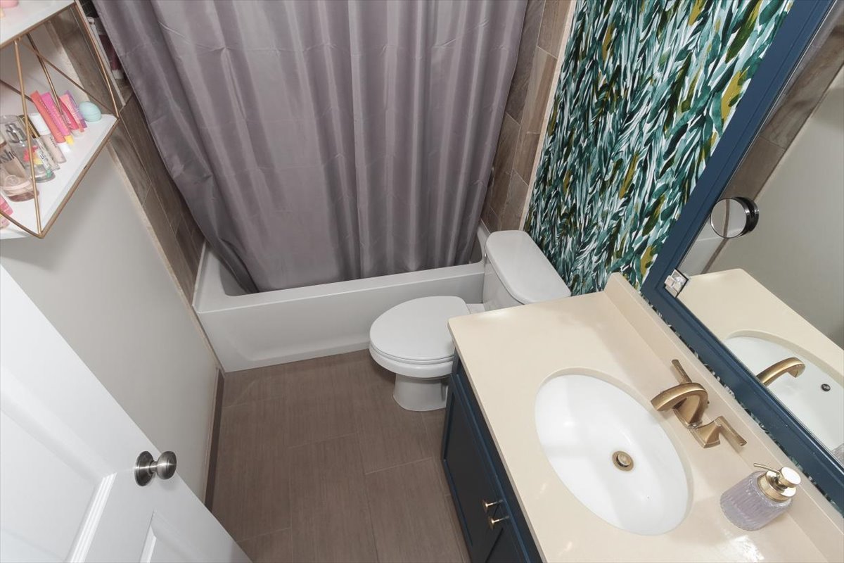 190C PINE CREST Circle Unit: M138