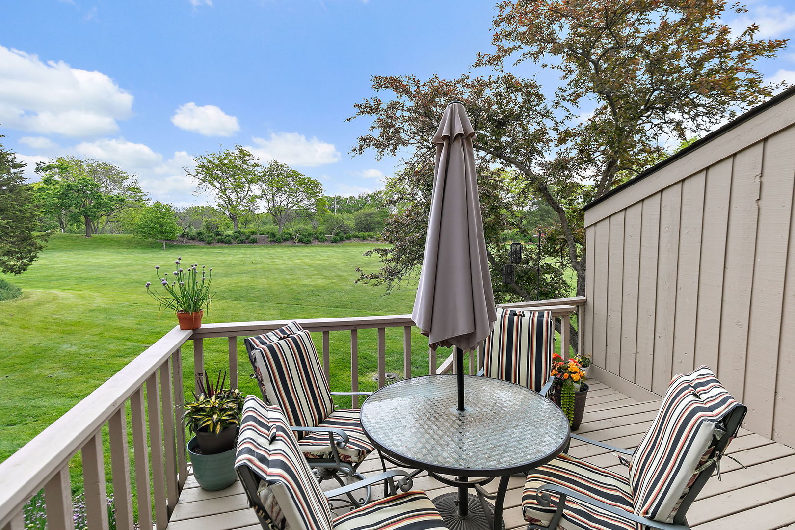 519 Old Barn Road