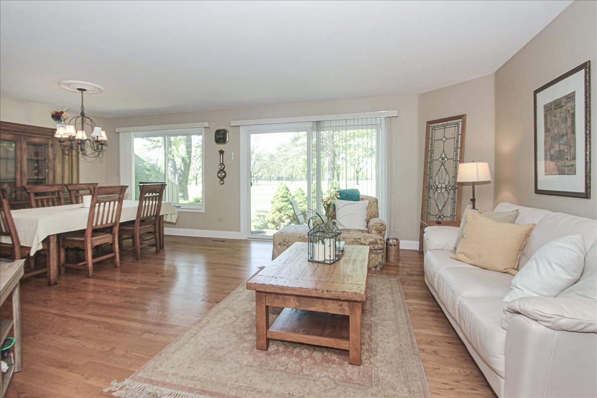 196 Shoreline Road