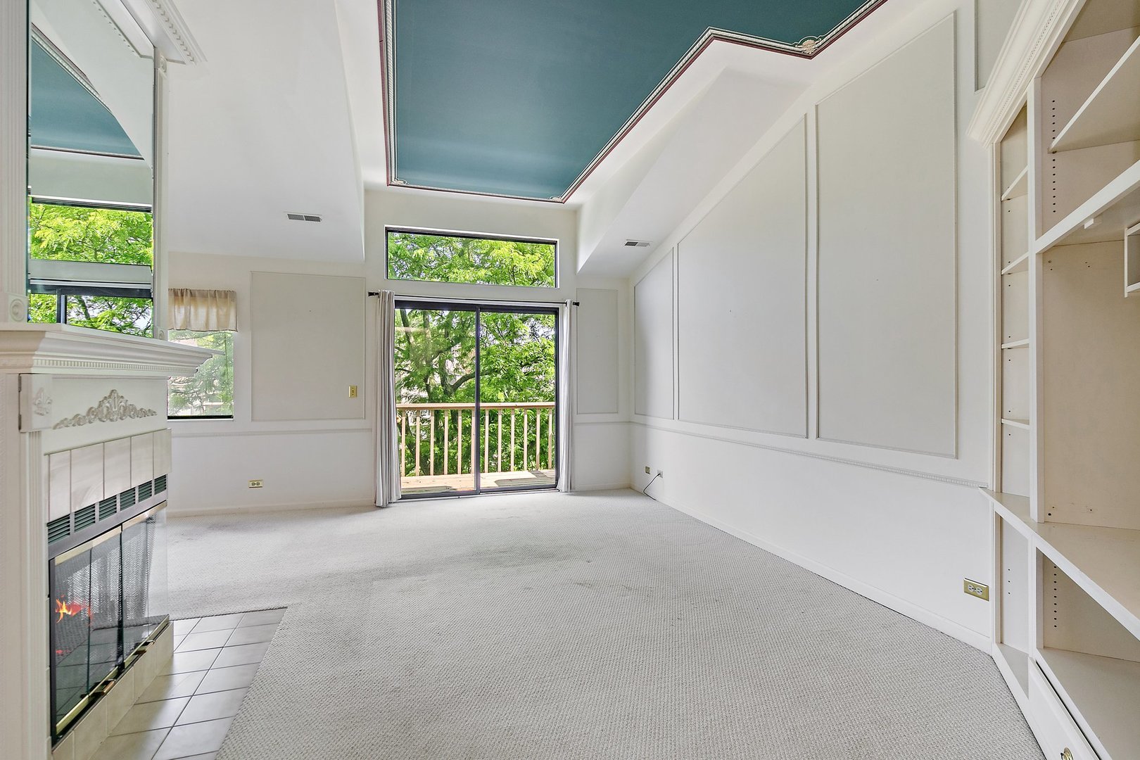 966 Shoreline Road Unit: 0
