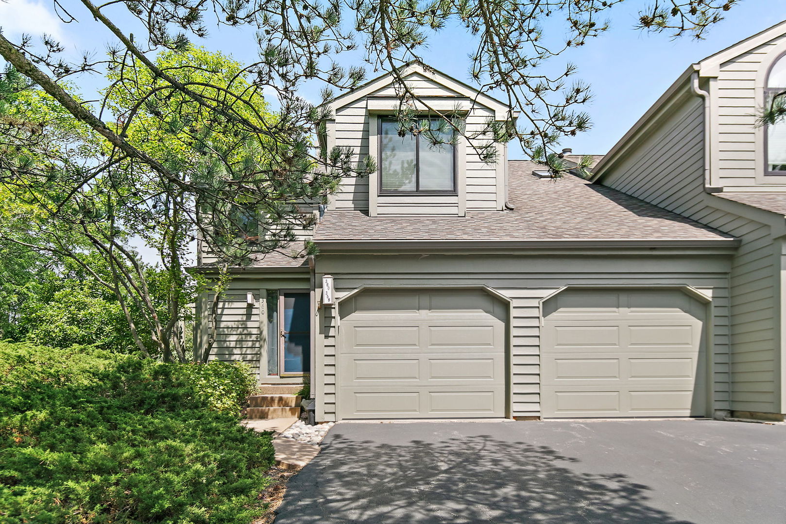 358 Indian Point Road N Unit: 871