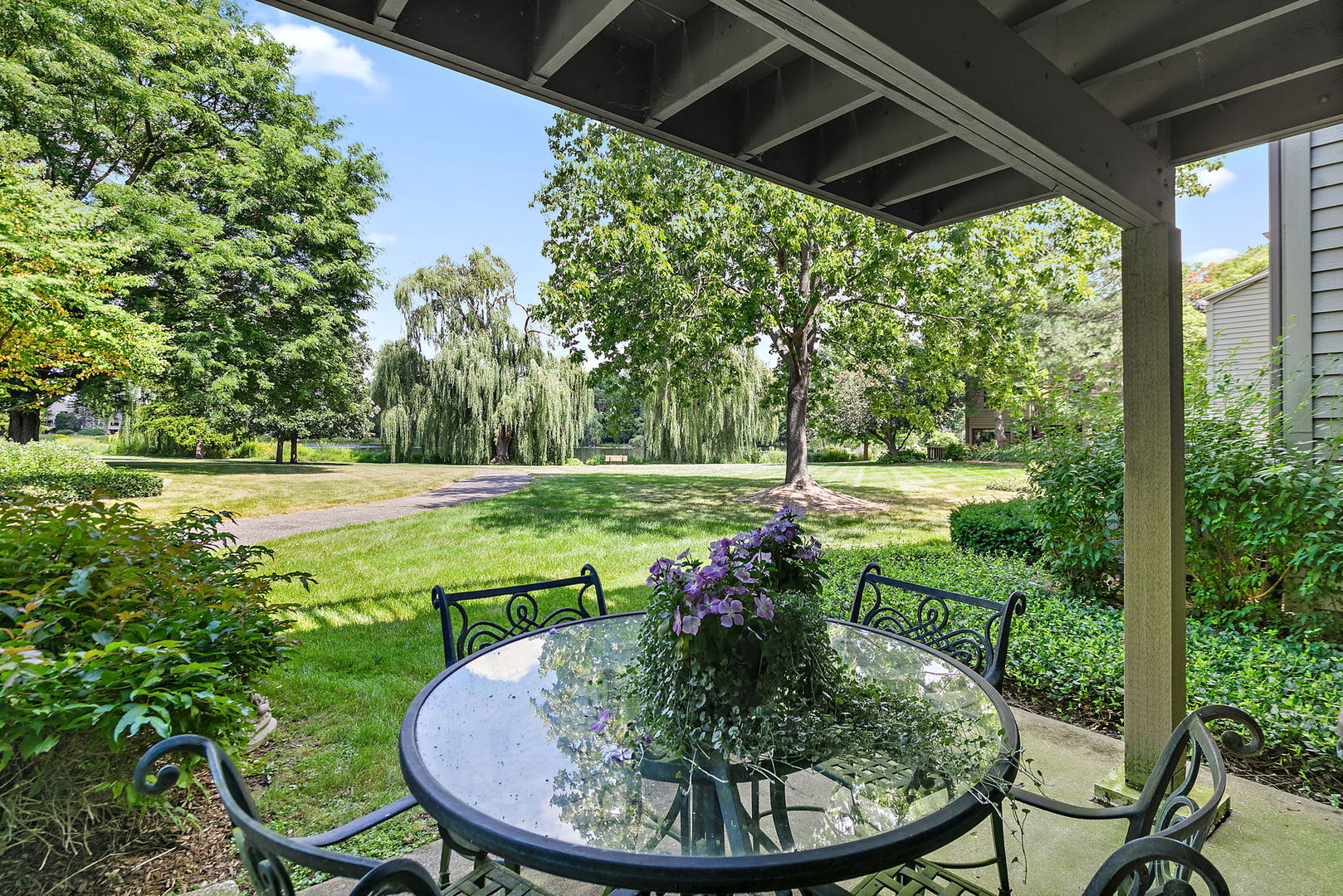 358 Indian Point Road N Unit: 871