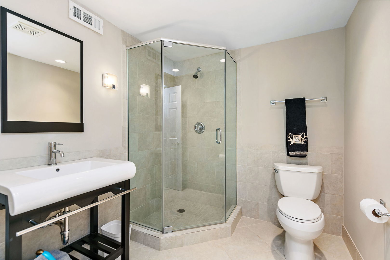 358 Indian Point Road N Unit: 871