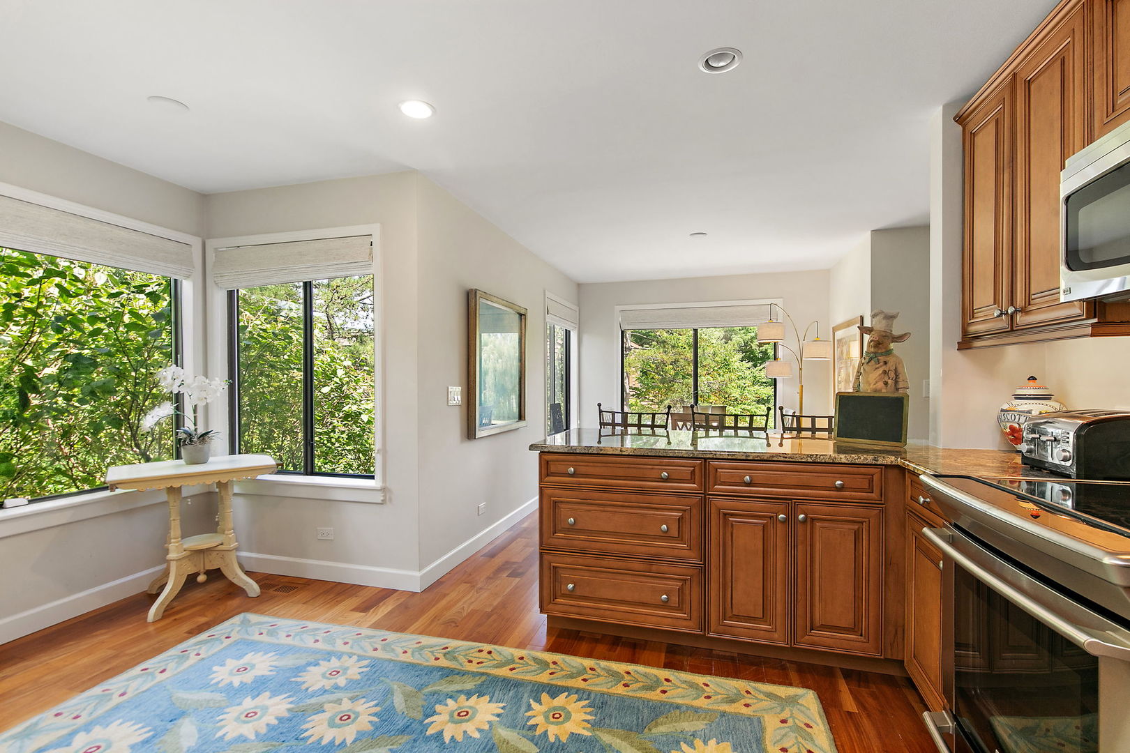 358 Indian Point Road N Unit: 871