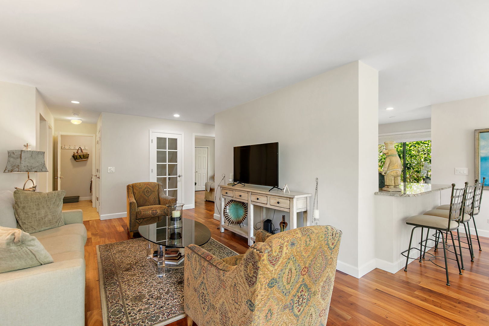 358 Indian Point Road N Unit: 871