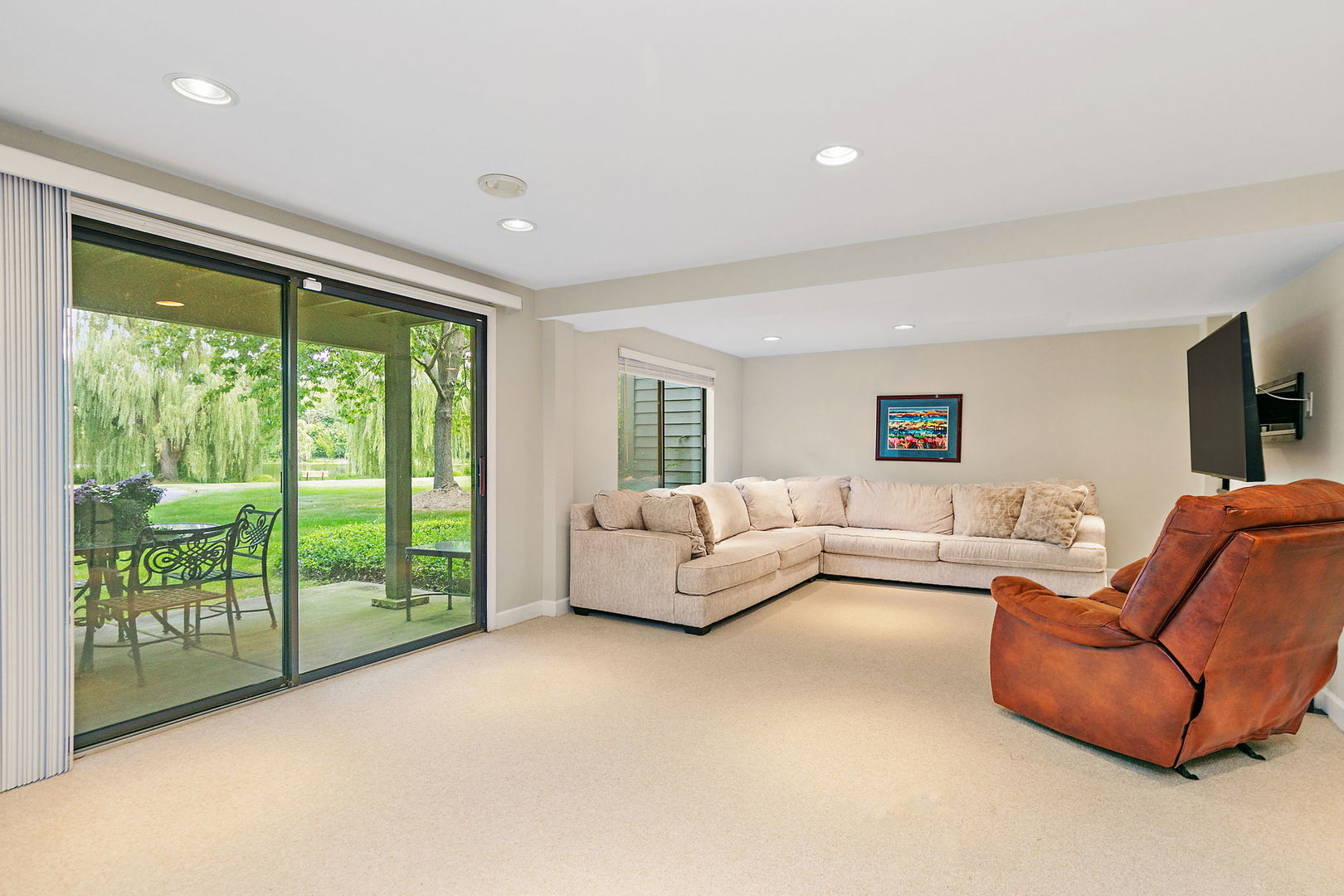 358 Indian Point Road N Unit: 871