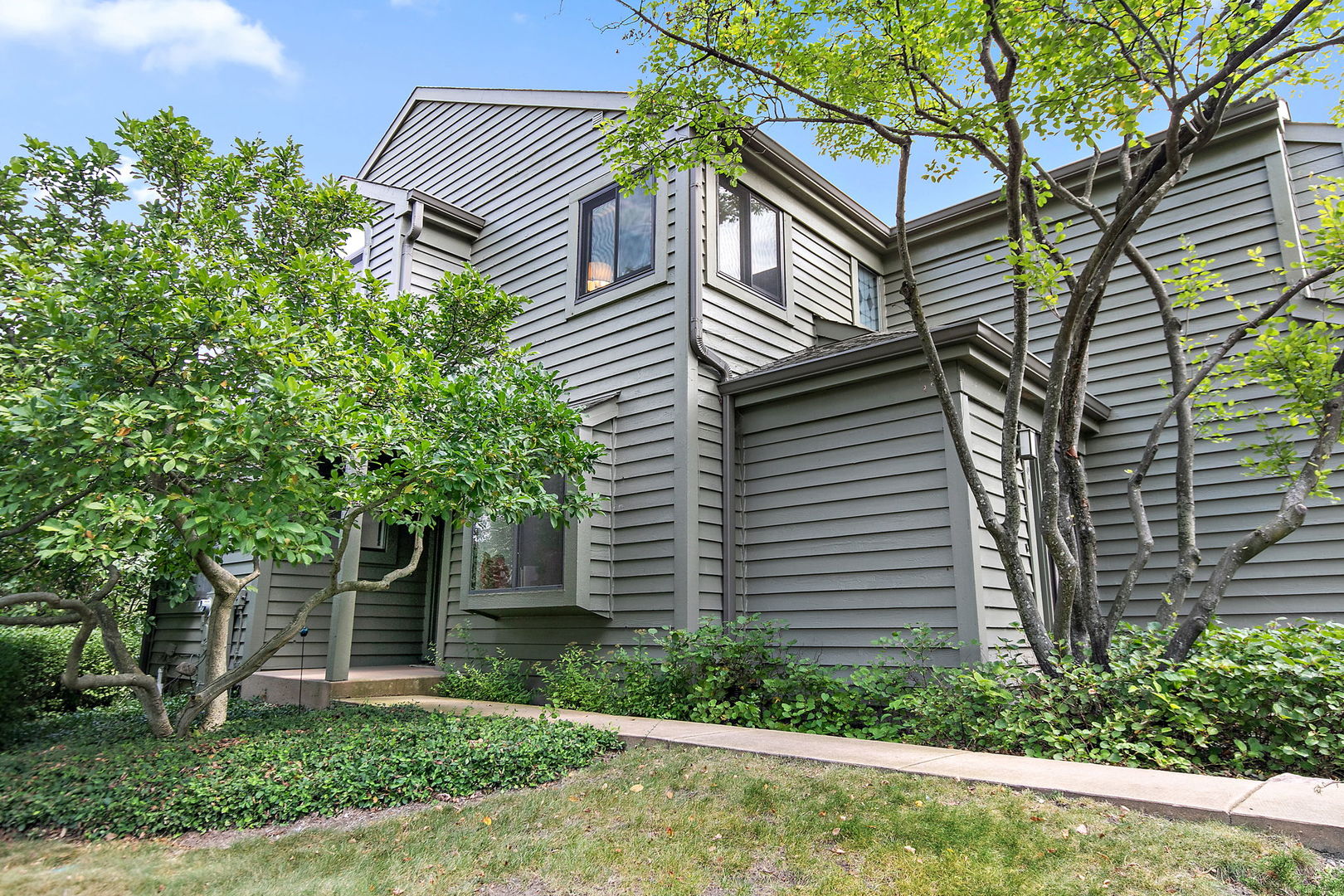 358 Indian Point Road N Unit: 871