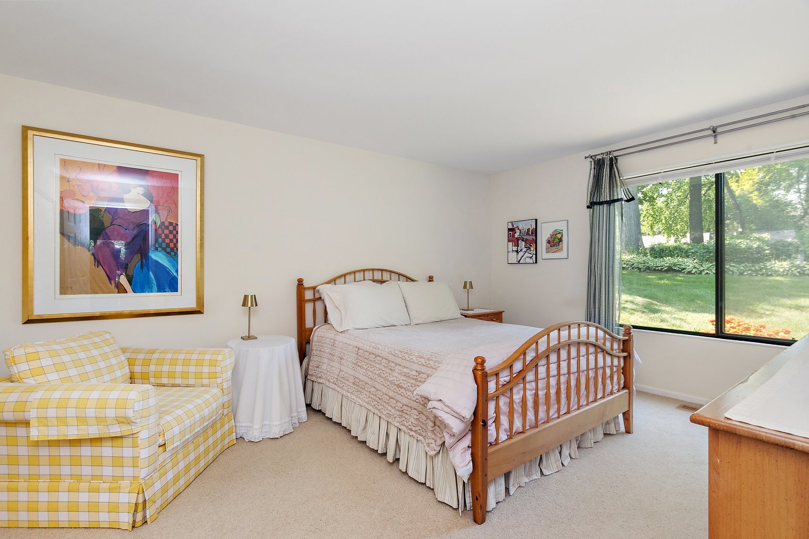 434C Woodview Road Unit: C