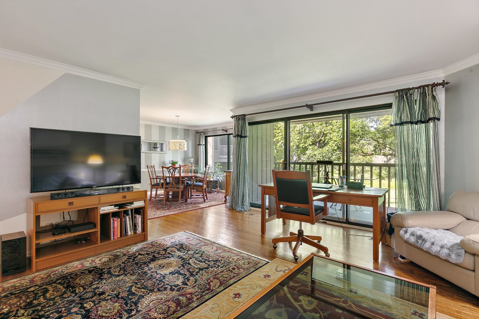 434C Woodview Road Unit: C