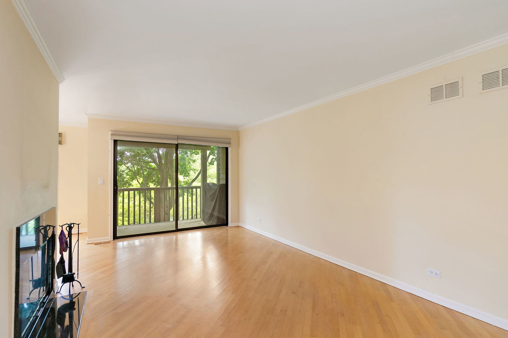 802 Golf Lane Unit: 994