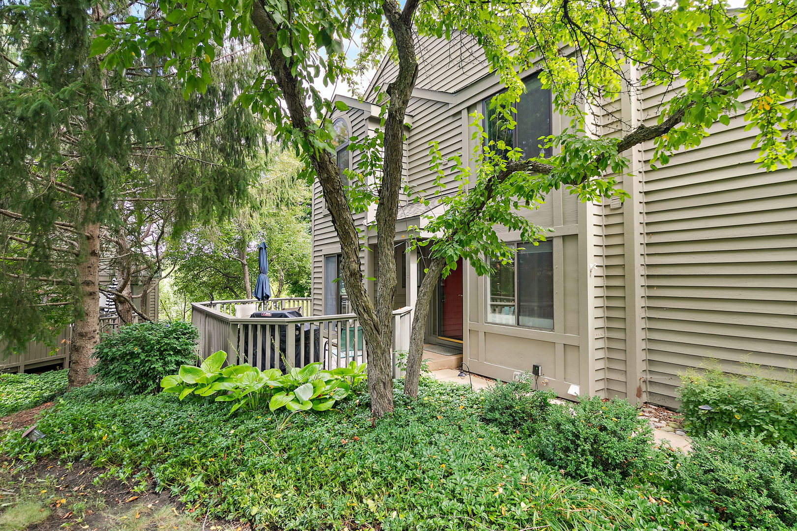 802 Golf Lane Unit: 994