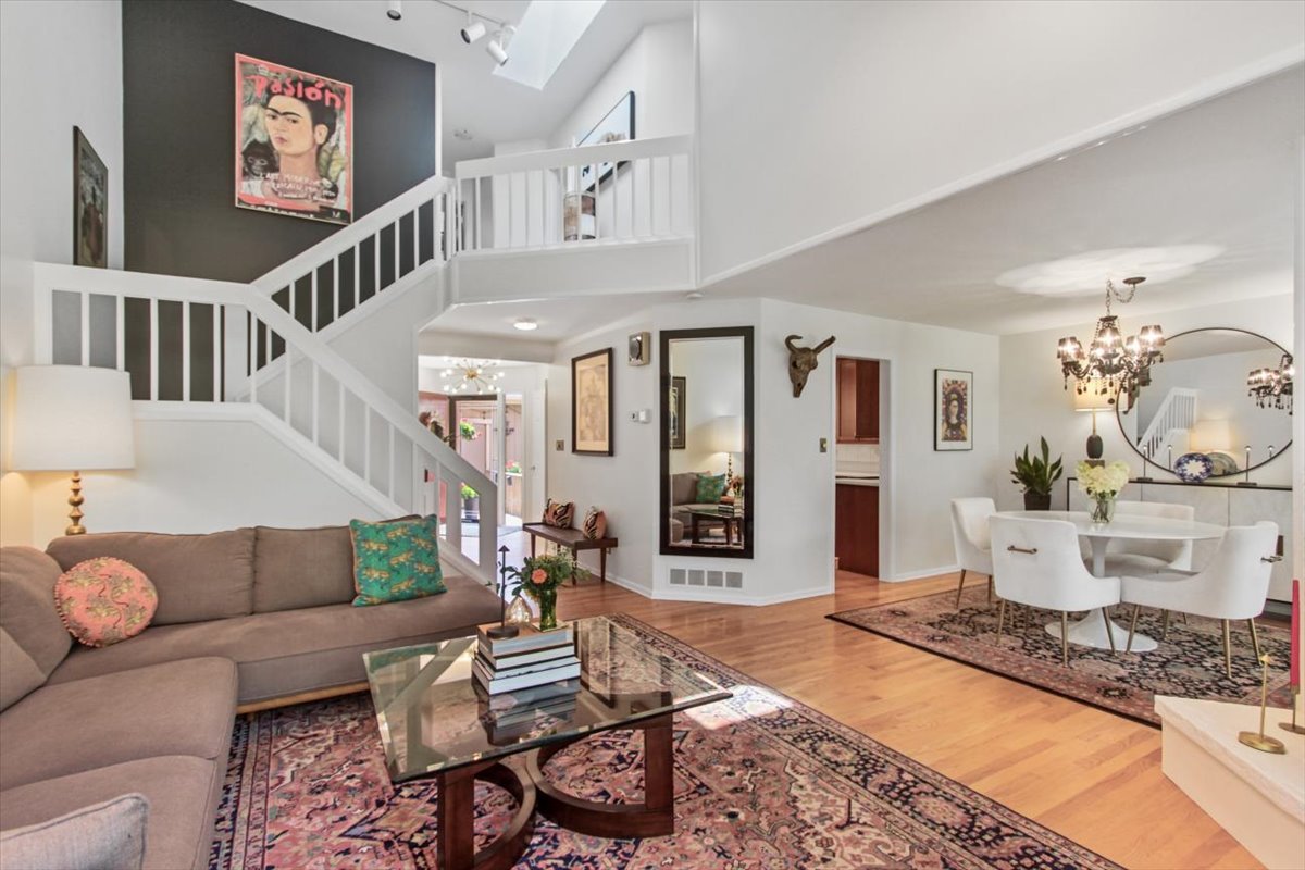 930 Oak Hill Road