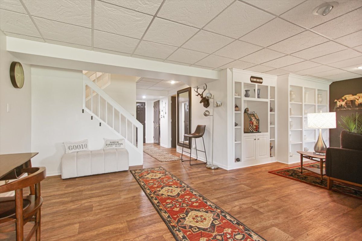 930 Oak Hill Road