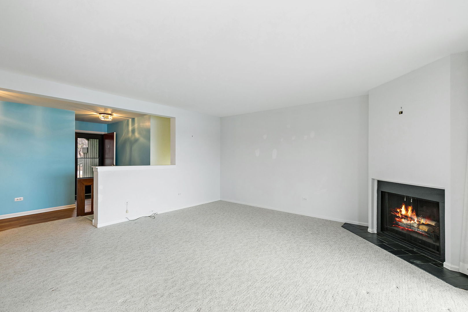 25 Shoreline Road