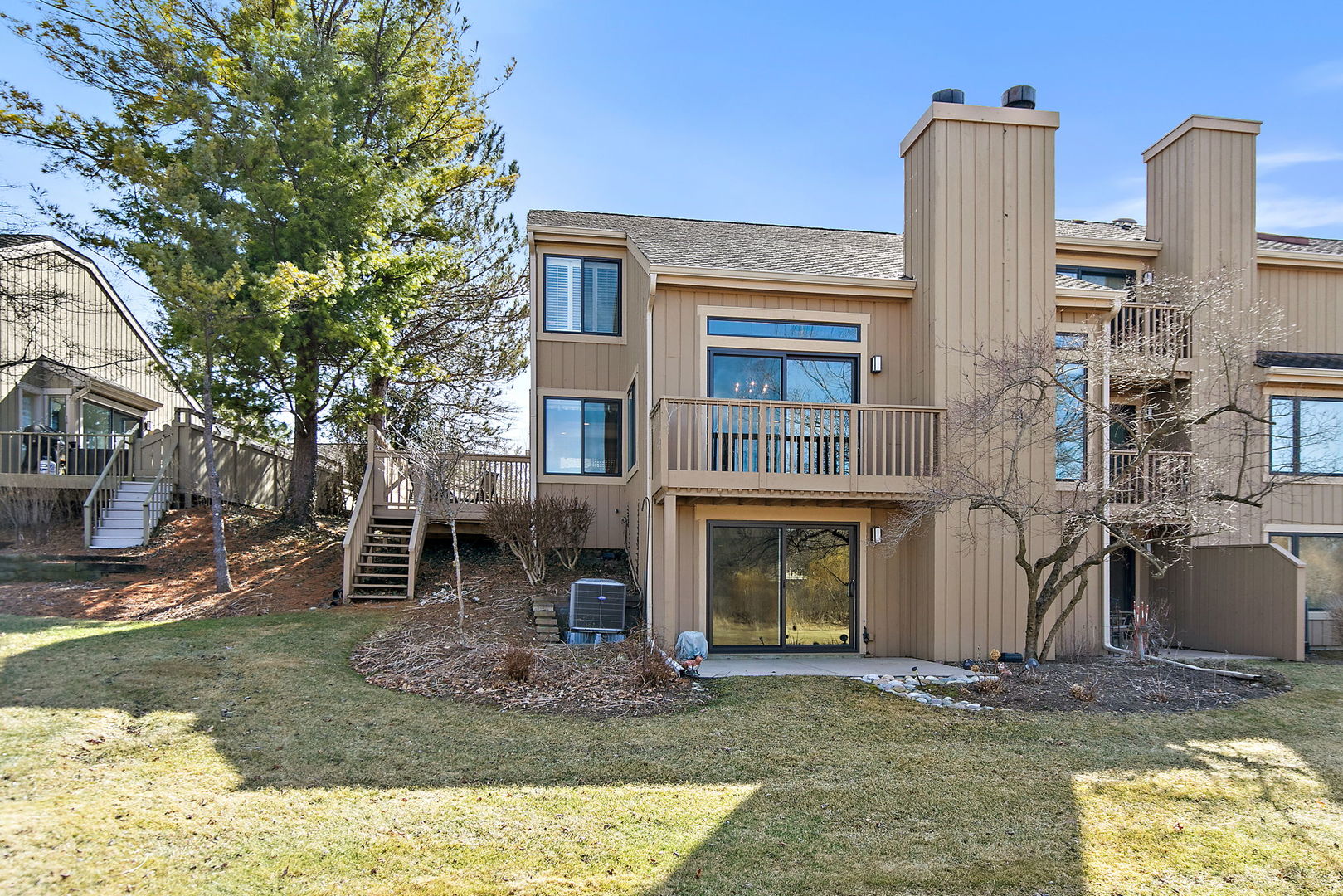 814 OAK HILL Road