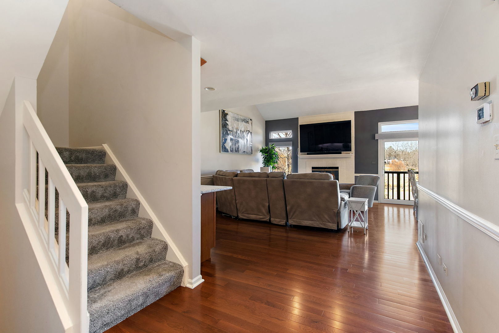 814 OAK HILL Road