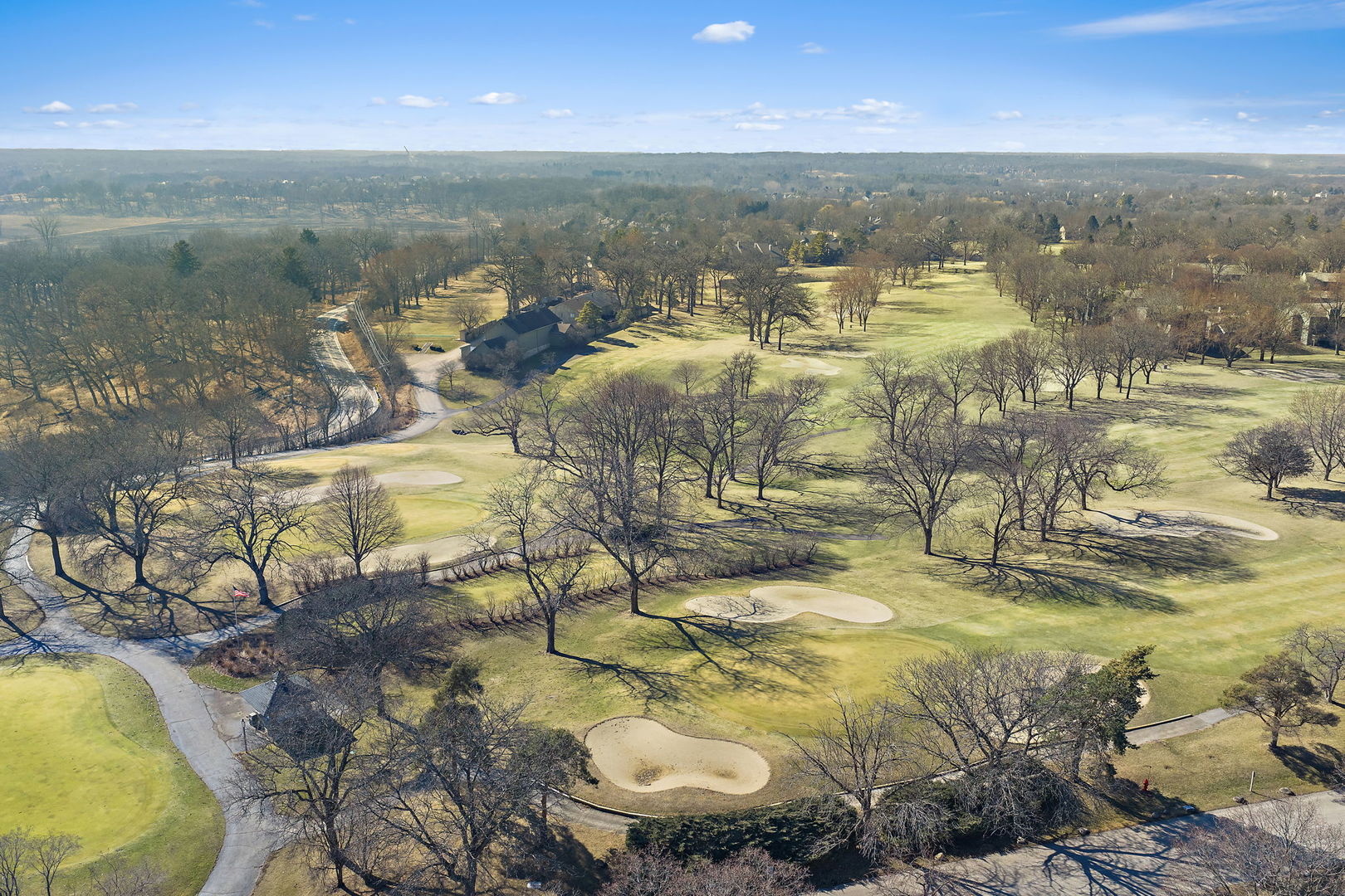 709 Woodbridge Court Unit: 709