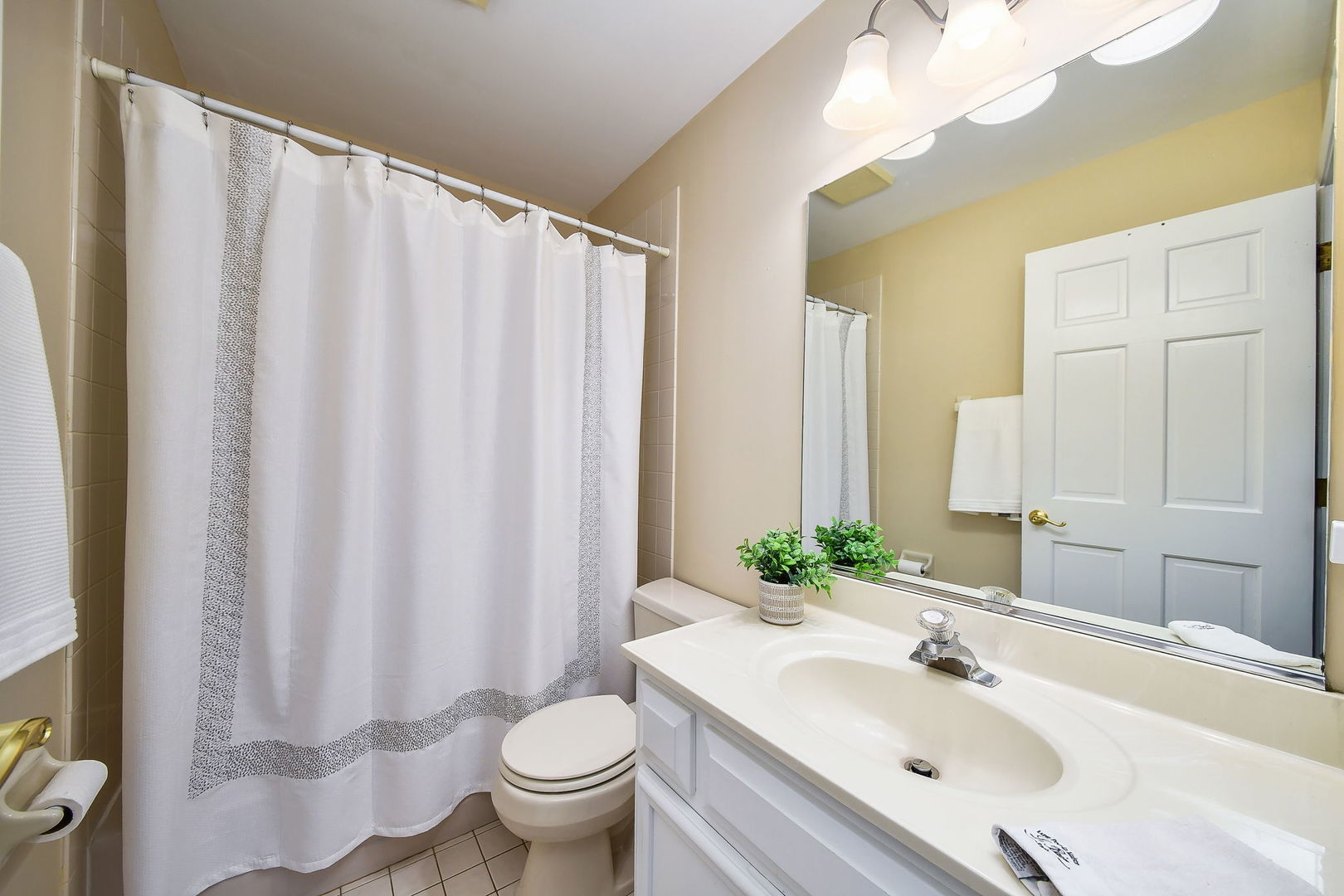 304 Camarie Court