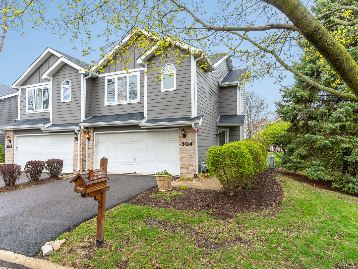 304 Camarie Court