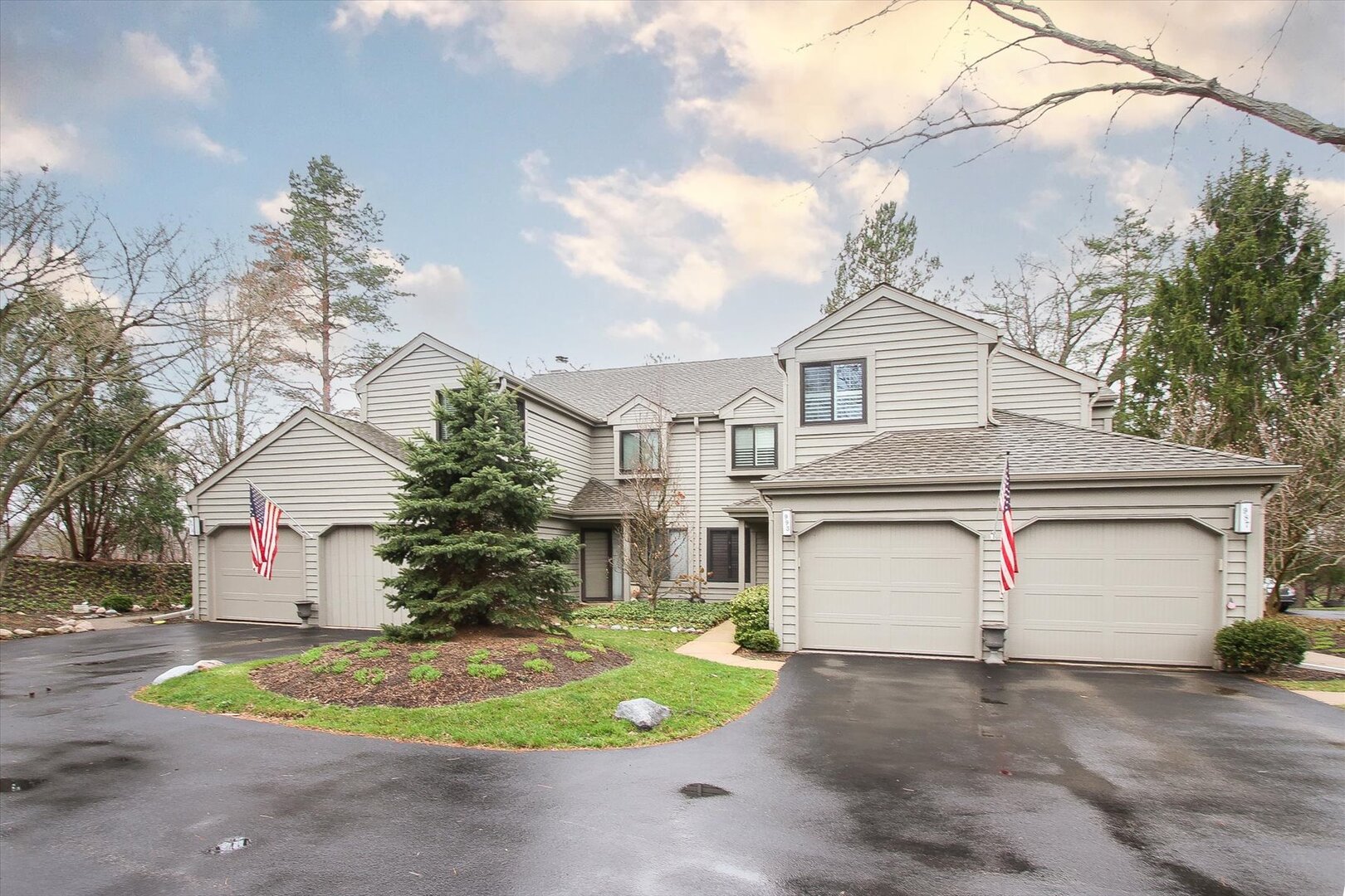 981 Longmeadow Court Unit: 1030