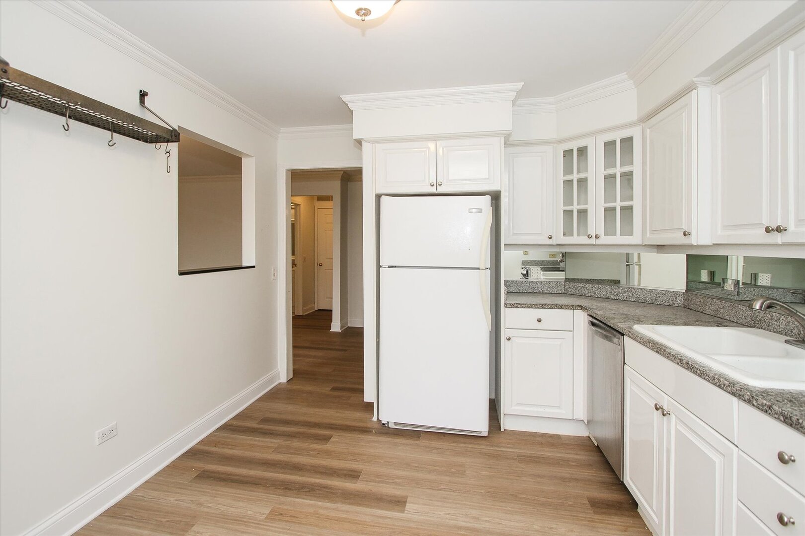 981 Longmeadow Court Unit: 1030