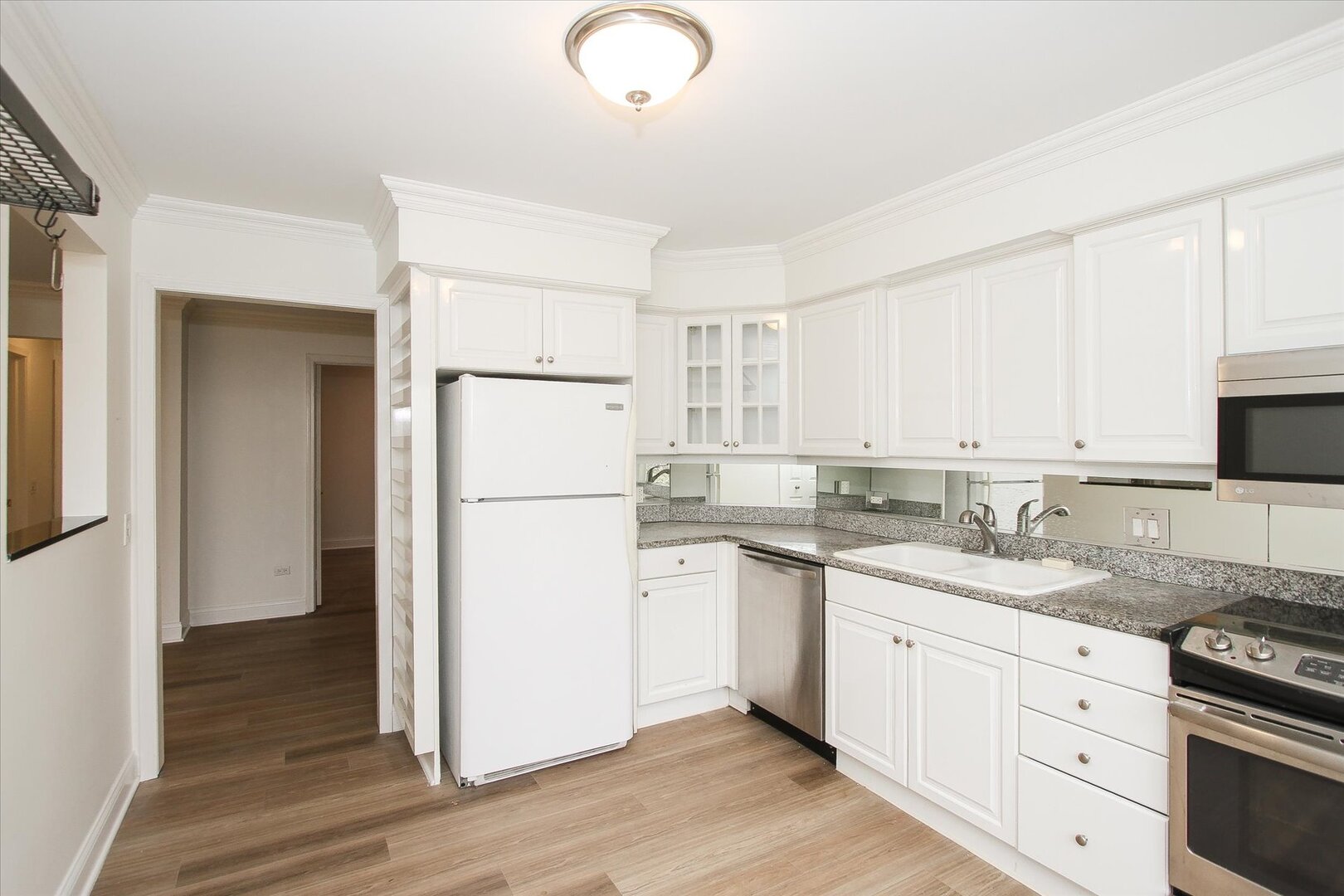 981 Longmeadow Court Unit: 1030