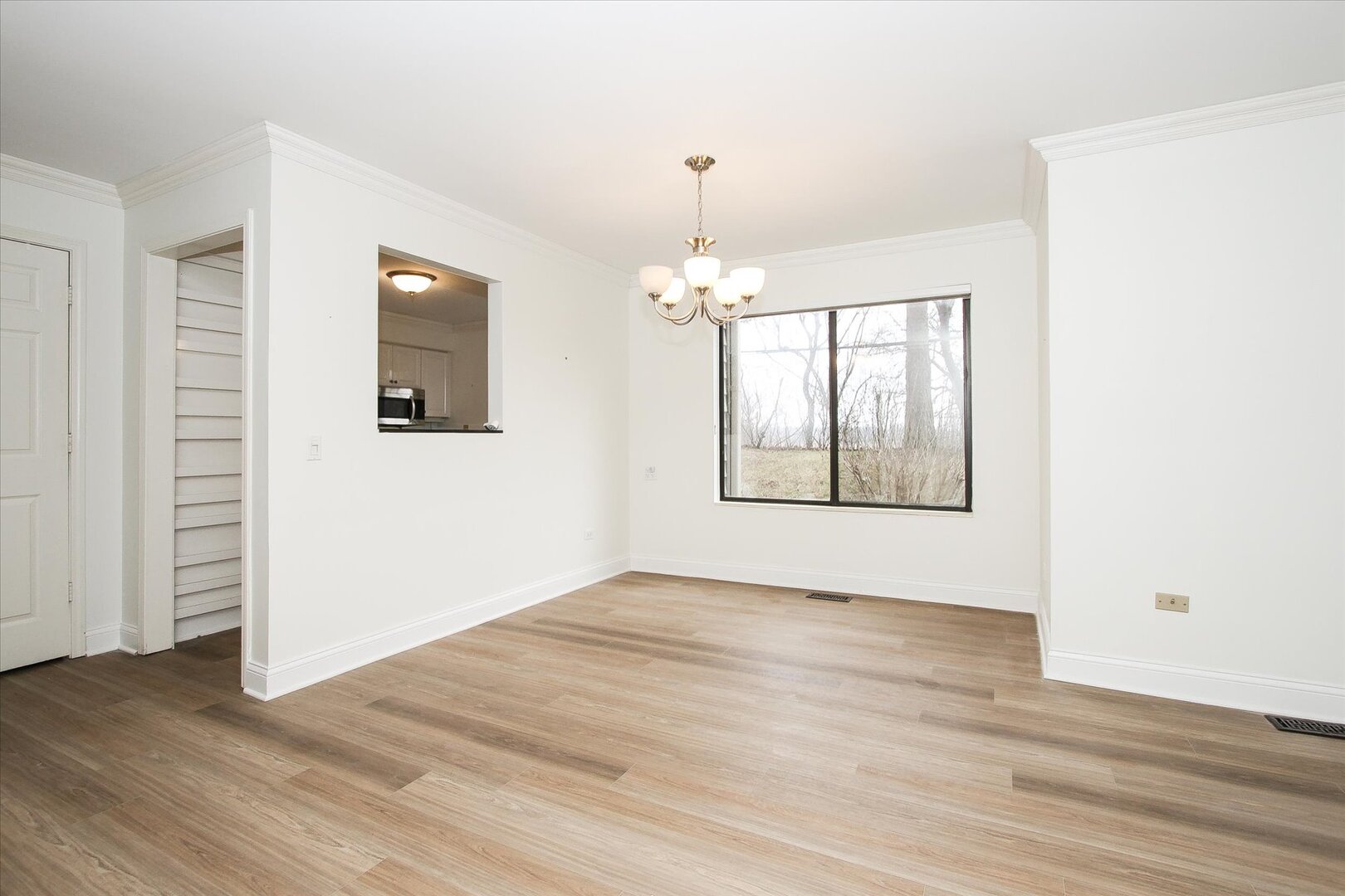 981 Longmeadow Court Unit: 1030