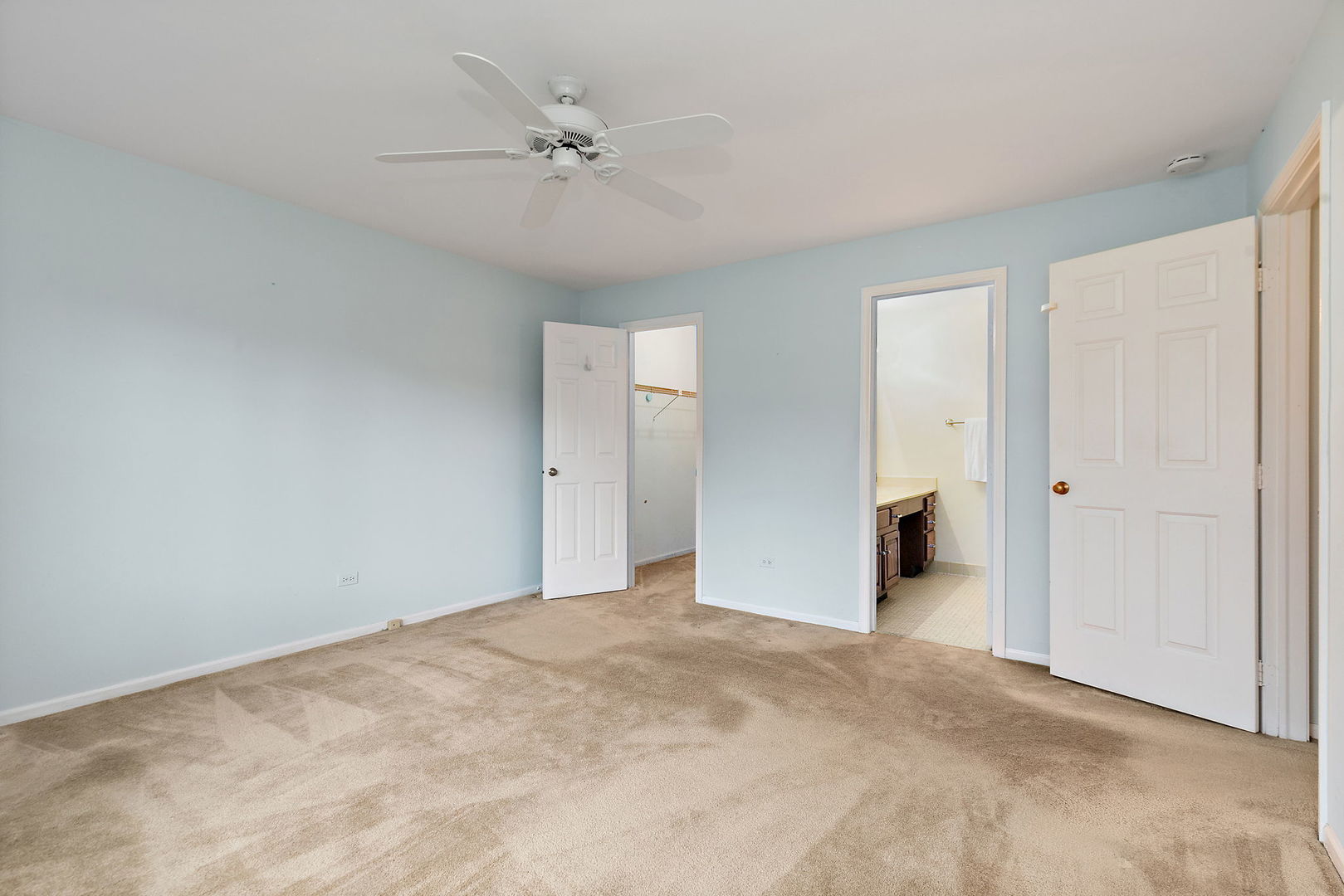 287 Deer Trail Court Unit: D