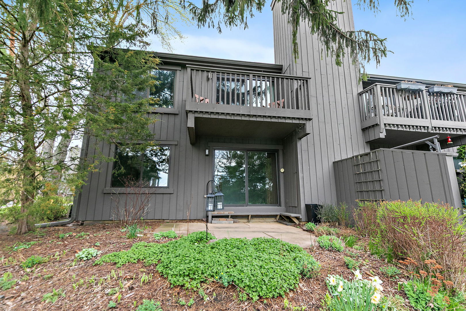 287 Deer Trail Court Unit: D