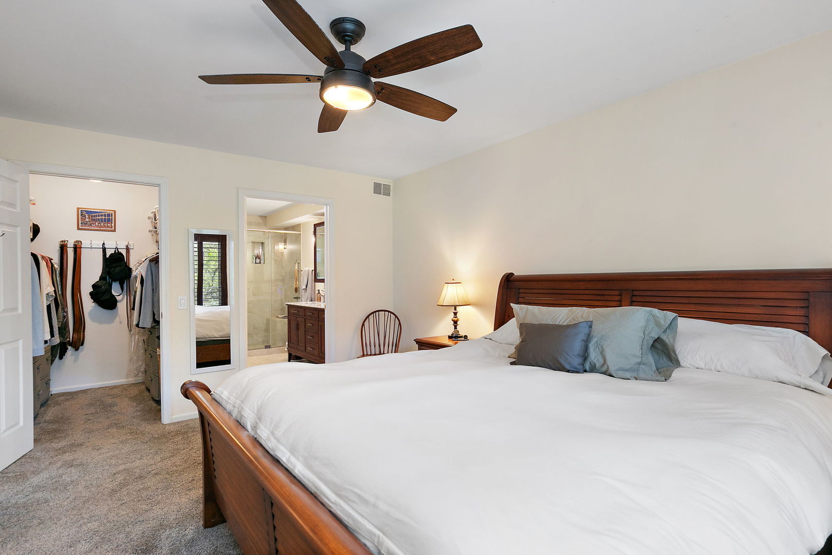 993 W Longmeadow Court Unit: 1028