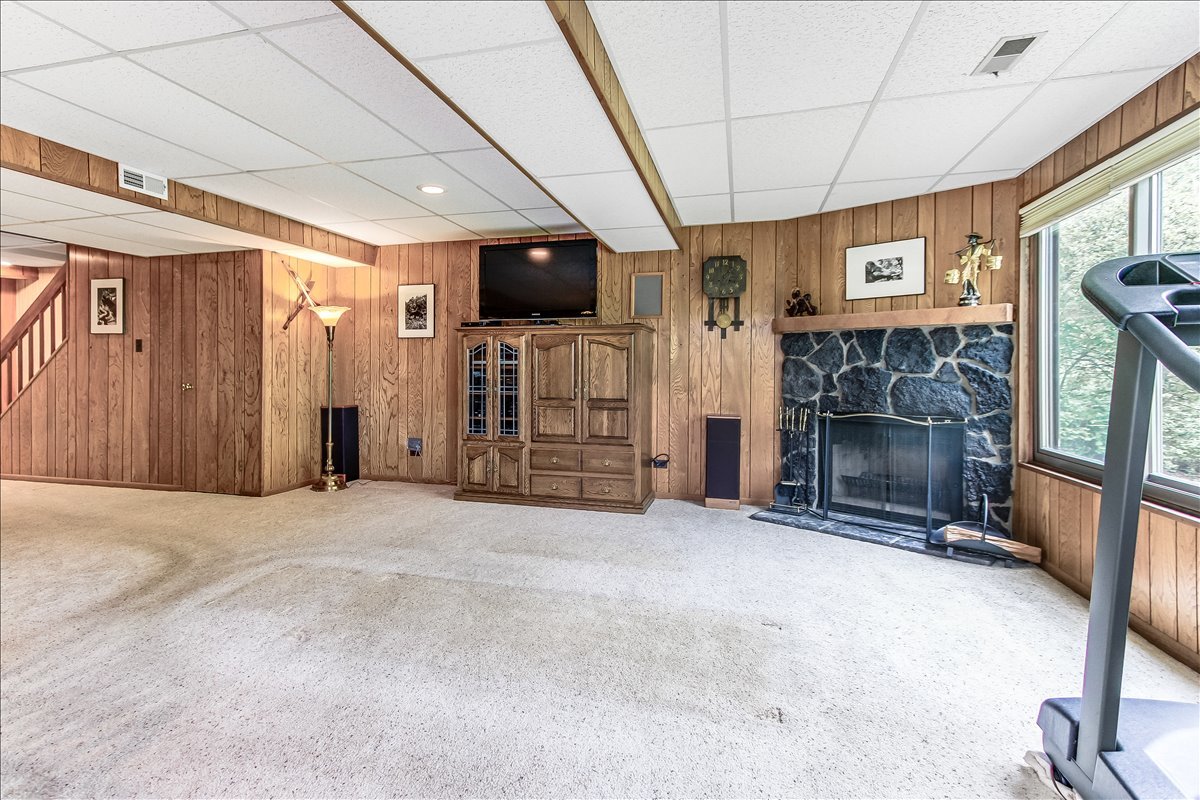 789 Oak Hill Road